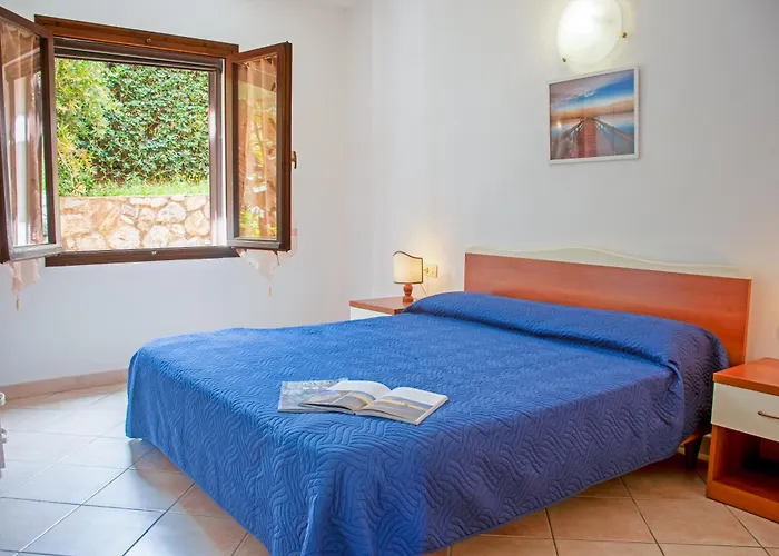 Franca * Capoliveri (Isola d'Elba)